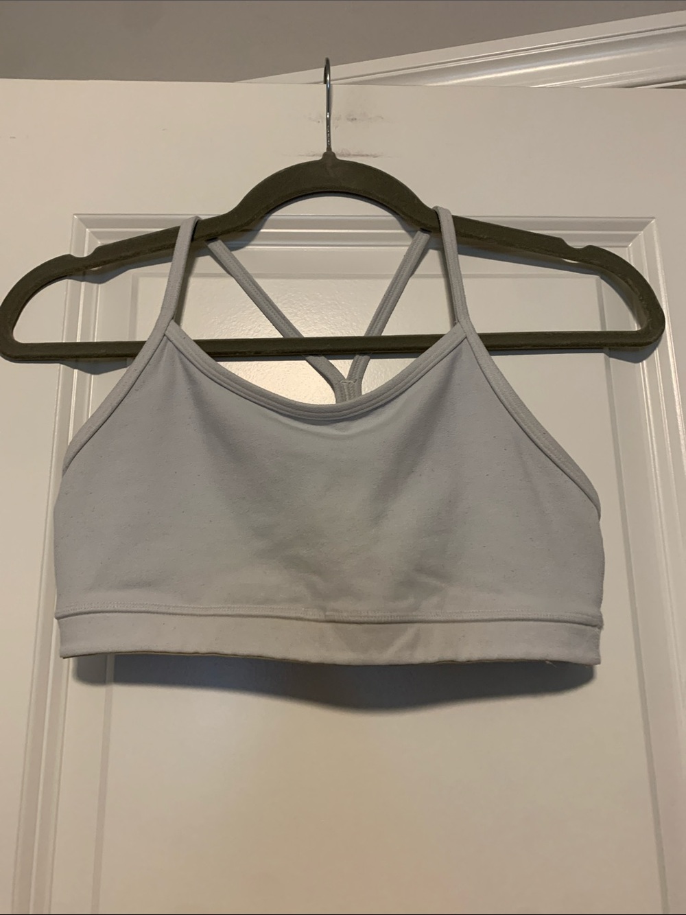 Lululemon Flow Y Bra, Sz 6
Fair Condition